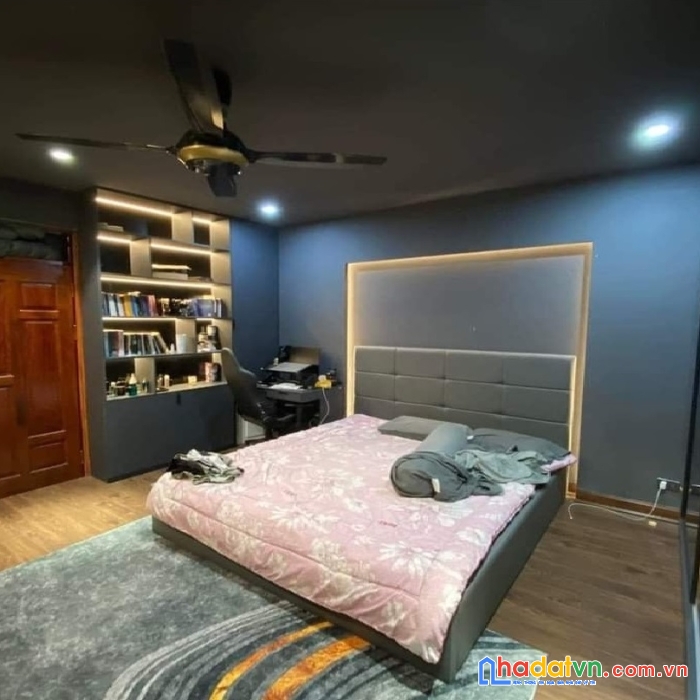 Bán nhà thành nhàn. nhà cực đẹp 38m x 5 tầng.  3.75 có giảm nữa - thương lượng chính chủ