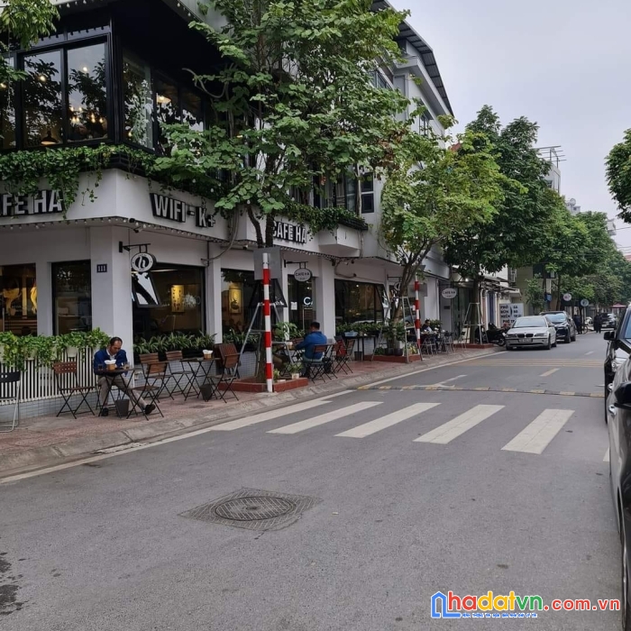 Bán đất phố víp lâm hạ, long biên, ngõ ô tô tránh, thông hoàng như tiếp.