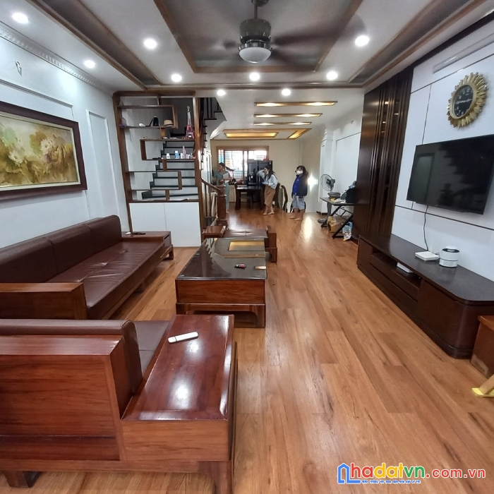 Bán nhà mặt phố thịnh yên, kinh doanh đỉnh cao. 138m x 3 tầng mt 5m. 54 tỷ có thương lượng