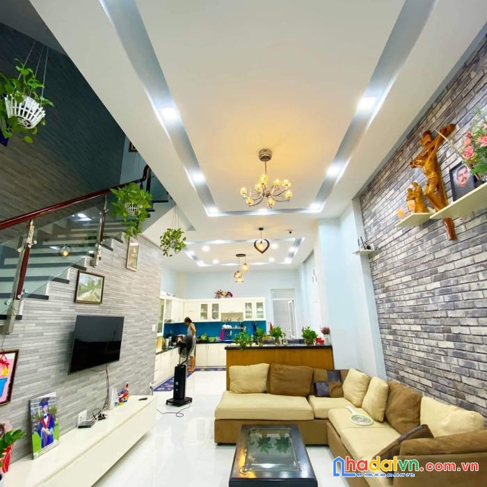 Bán nhà ở ngay an phú đông 01 dtcn  86m 5x17