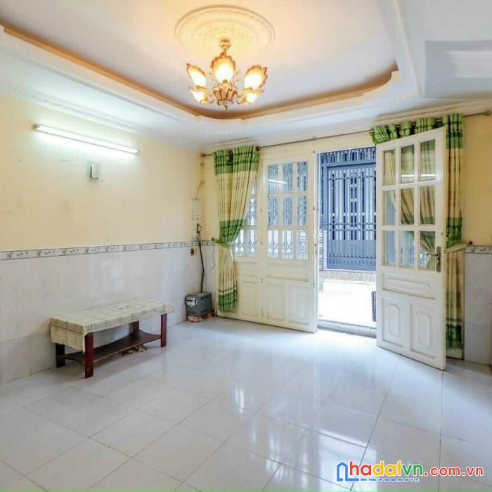 Bán nhà huỳnh tấn phát tân thuận đông quận 7. dt 4x11. 2 tầng 2pn. nhỉnh 3 tỷ. shr