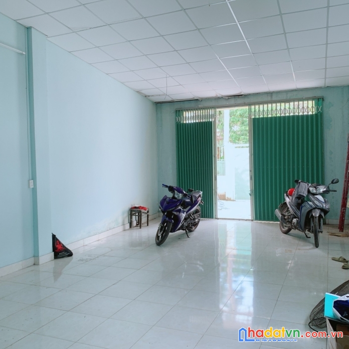 Chỉ 3.3 tỷ tl. nhà 60m2 cn đủ hồ văn tư, ngay chợ thủ đức.