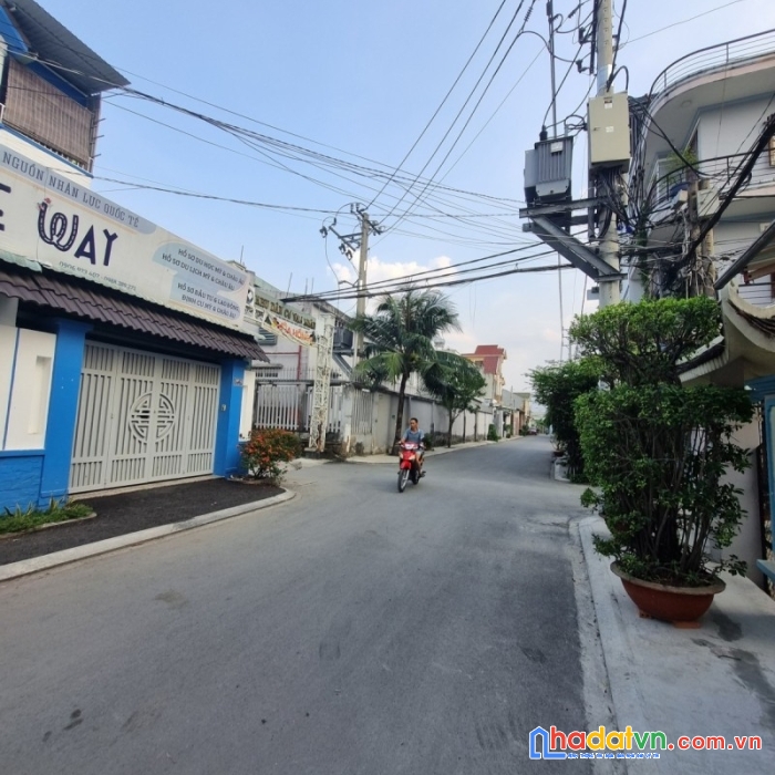 Gấp bán lô đất mặt tiền, thạnh xuân 38, quận 12, 195m2, chỉ 9 tỷ.