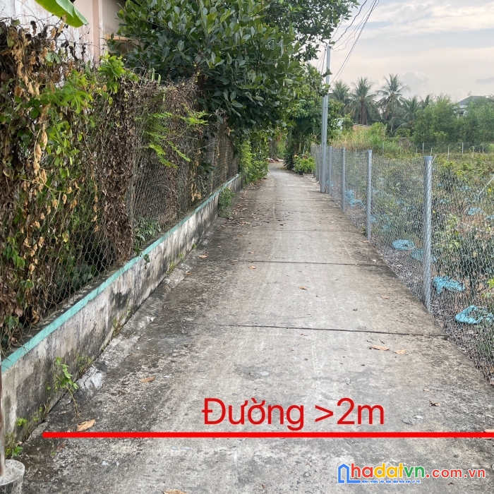 Chính chủ cần bán lô đất cần ra 190m2 đất full thổ xã nhựt chánh, huyện bến lức, long an