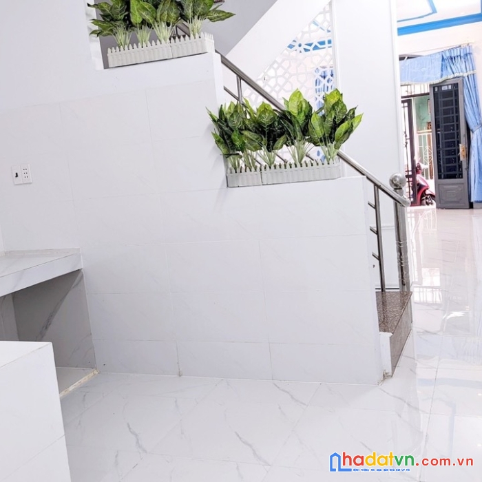 Bán nhà 4t 54m2 hxh thông tô ngọc vân p. tam phú. chỉ 5 tỷ