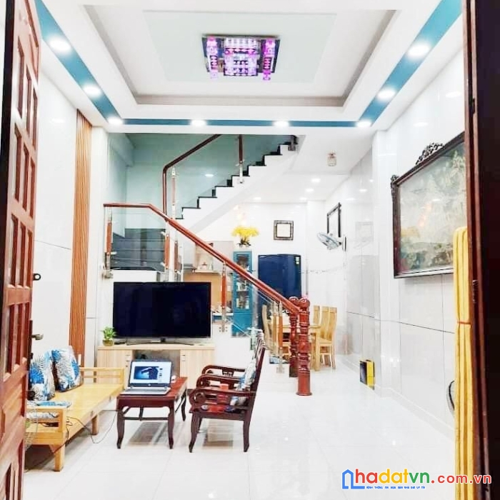 Khai xuân chủ giảm 700tr từ 5ty3 xuống 4ty6 ,4 tầng đường số 12 bhh