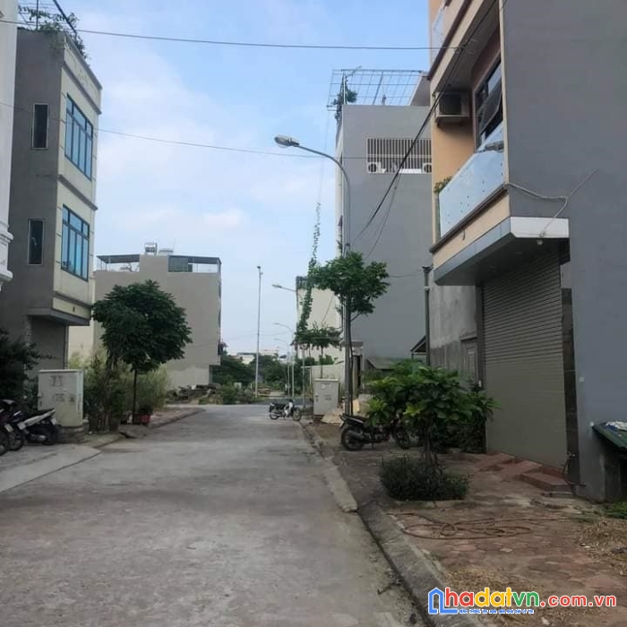 Bán đất phân lô dương nội, hà đông, 50m2, mt5m ô tô, vỉa hè giá 4.2 tỷ