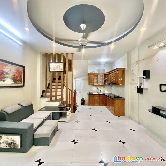 Cực hiếm bán nhà minh khai hai bà trưng 48mx4 nhỉnh 3tỷ 3 thoáng