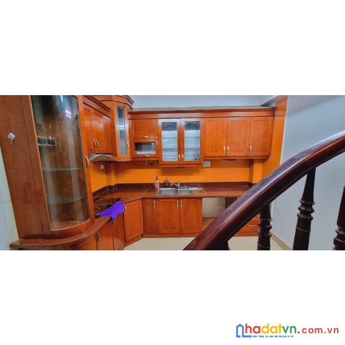 Cc cần bán nhà, ngõ văn chương, đống đa, 10m ô tô tránh, 50 m2, 6 tầng, mt 3.5 m, nhỉnh 5 tỷ