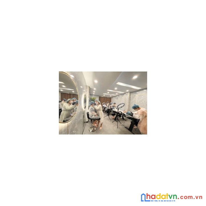 Chính chủ cần sang nhượng gấp quán spa vị trí đẹp tại hồ chí minh.