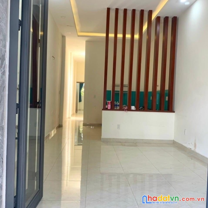 Bán nhà mới ở ngay đặng nhữ lâm nhà bè. dt 4x17.5. nhỉnh 3 tỷ. shr-full tiện ích