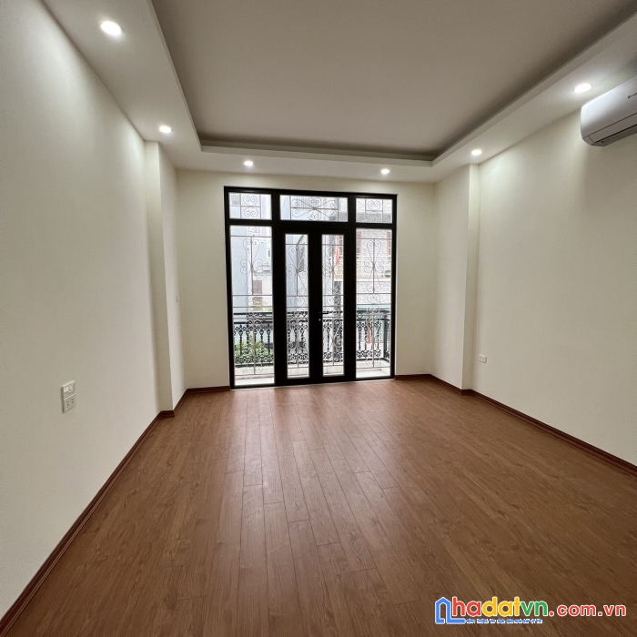 Bán nhà kđt dv la khê 50m2 5t chỉ hơn 7tỷ plô vỉa hè ô tô kinh doanh