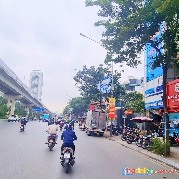 Nhà nguyễn trãi thanh xuân ngõ thông 2 thoáng nở hậu dân cư sầm uất 52m 4 tầng kiên cố chỉ 5.3 tỷ