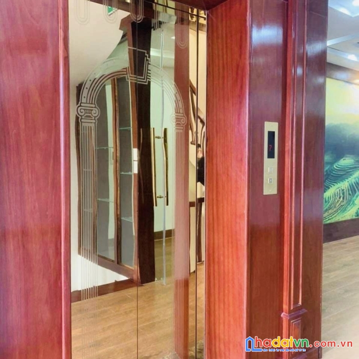 Cần bán gấp nhà yên lãng 78m2 mặt tiền 5m phân lô vỉa hè kinh doanh đỉnh gara nhà mới thang máy