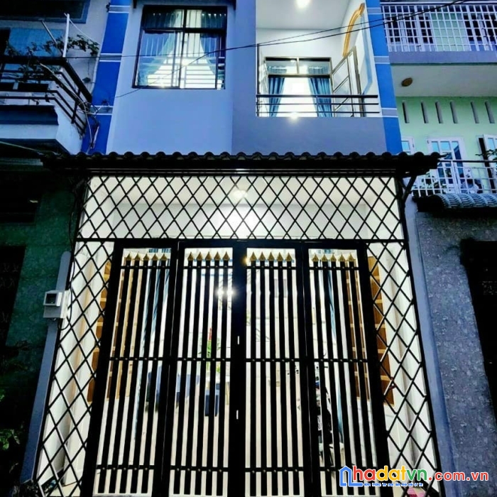 Hàng nóng -3.45 tỷ- trương phước phan – oto ra vào- rẻ nhất khu vực bình tân