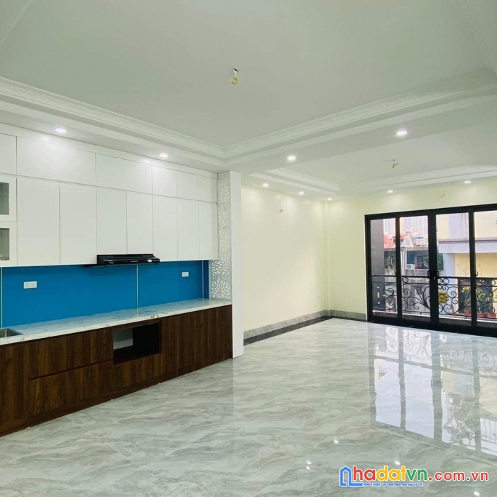 Bán nhà phố kim ngưu, hiếm quận hai bà trưng. ở, kinh doanh vip. dt65m2, 6 tầng, chỉ 11 tỷ.