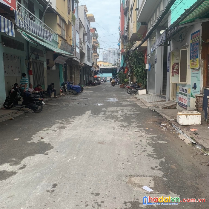 Quận 10, hẻm xe hơi tô hiến thành, đang cho thuê, 150m2, chỉ 19 tỷ