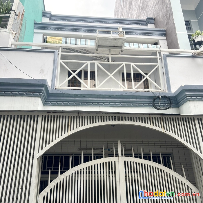 Nhà cho thuê nguyên căn 154 âu dương lân p3 q8 giá 8tr