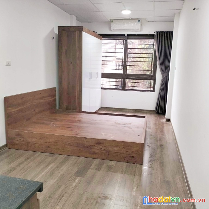 Ccmn mặt phố hoàng mai kinh doanh sầm uất 65m 4 tầng xây mới chỉ 7.8 tỷ