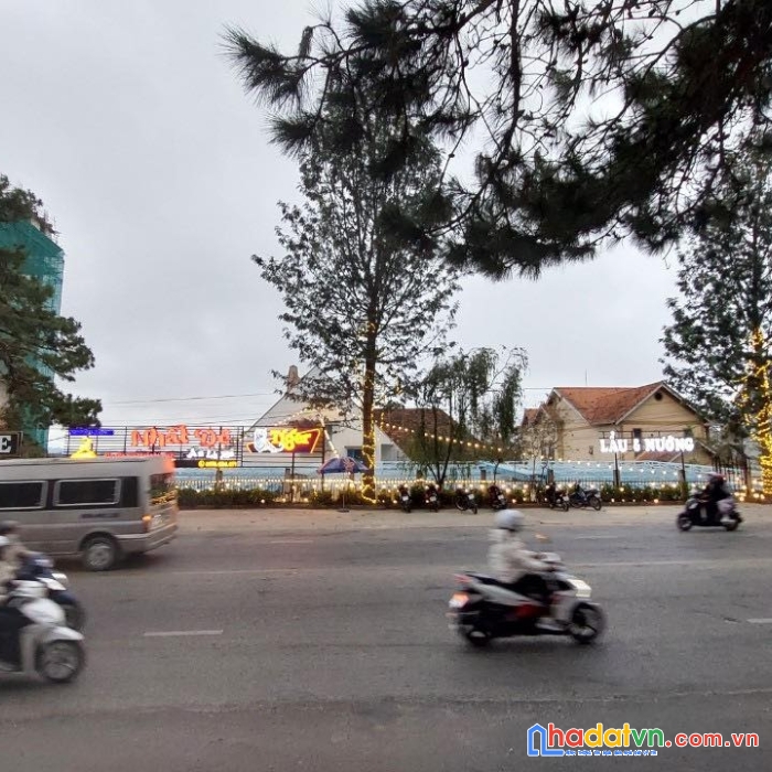 Sang nhượng mặt bằng nhà hàng mặt tiền hùng vương đà lạt