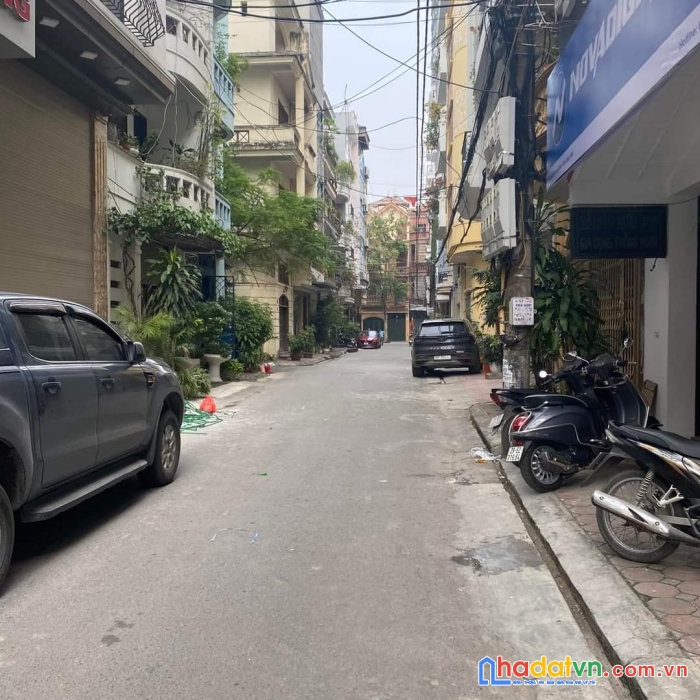 Bán đất xuân la diện tích 32m2, giá 2,7 tỷ