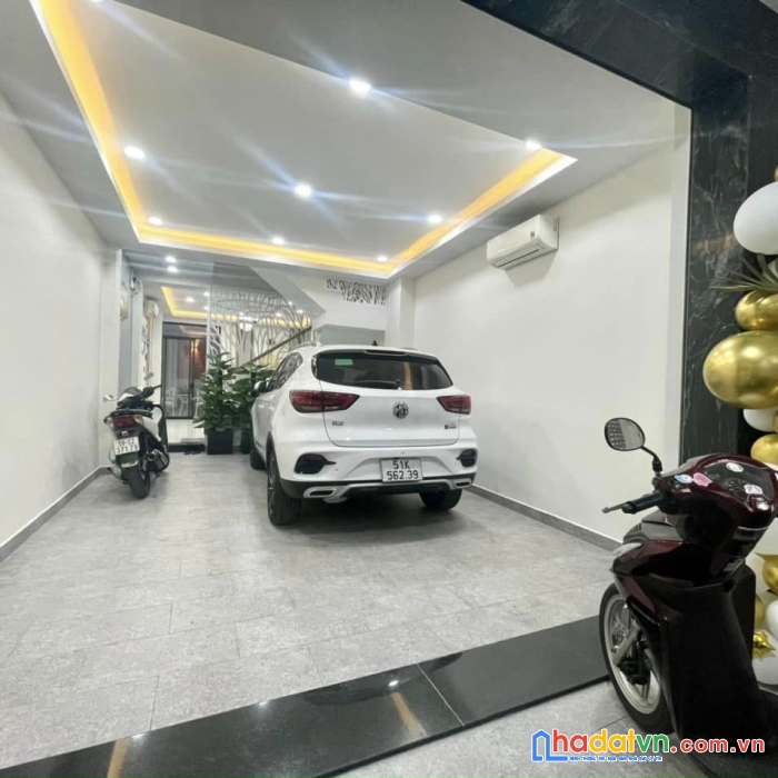 Bán nhà nở mậu matej tiền kinh doanh lâm văn bền - 4 tầng - giá 19,xx tỷ - trung tâm quận 7.