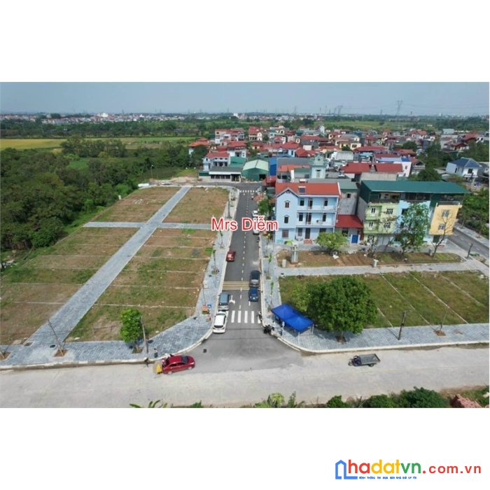 Bán cắt lỗ giá thầu 99m  khu đấu giá giao tác, liên hà, đông anh. giá 3.7 tỷ nhé,