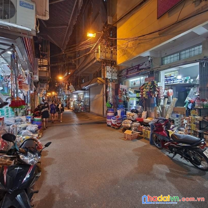 Cho thuê mặt bằng kinh doanh siêu thị, cafe, hiệu thuốc, kho hàng100m2 cầu giấy