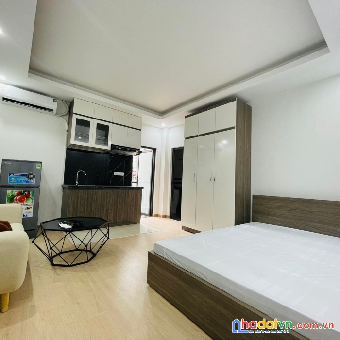 Cực hot bán ccmn 90m 8 tầng thang máy  miếu đầm, nam từ liêm 12,x tỷ