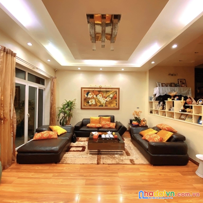 Biệt thự vip mỹ đình - vị trí đắc địa - gara, sân vườn - nội thất cao cấp - ở sướng - kinh doanh