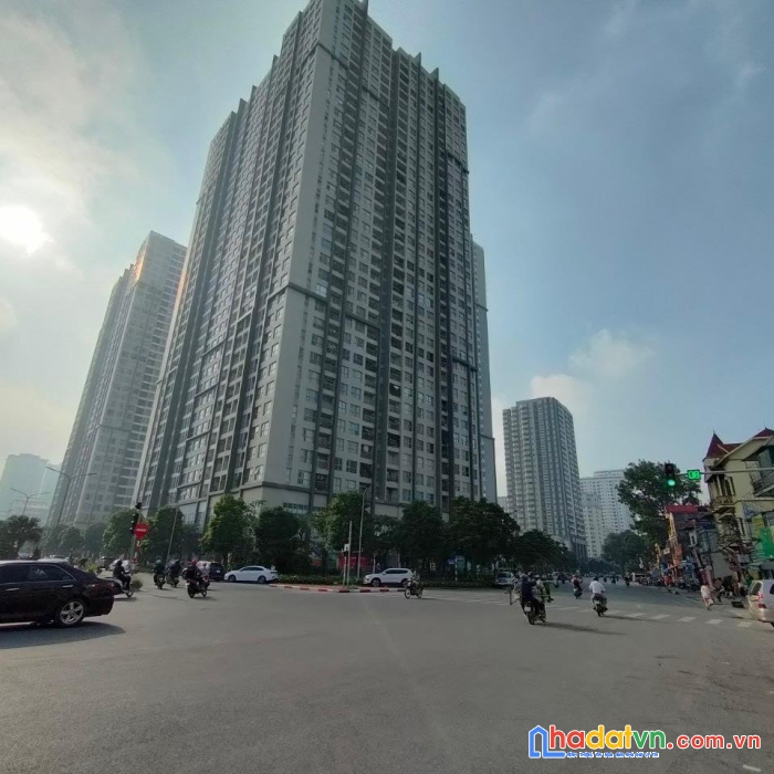Siêu phẩm trần quốc hoàn, 95m, 5t, mt 7m, phân lô, ô tô, em mặt phố, kinh doanh , 25 tỷ. 0937651883