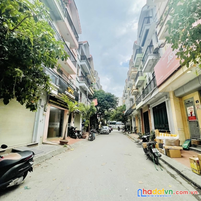 Bán nhà lạc trung 70m2 - ô tô tránh - 2 thoáng - vỉa hè kinh doanh - ô chờ thang máy- giá nhỉnh 13