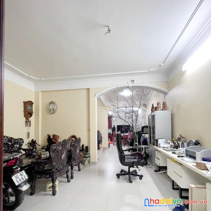 ♥️bán nhà lạc trung 100m ô tô vào nhà 2 thoáng mặt tiền rộng giá chỉ 110tr