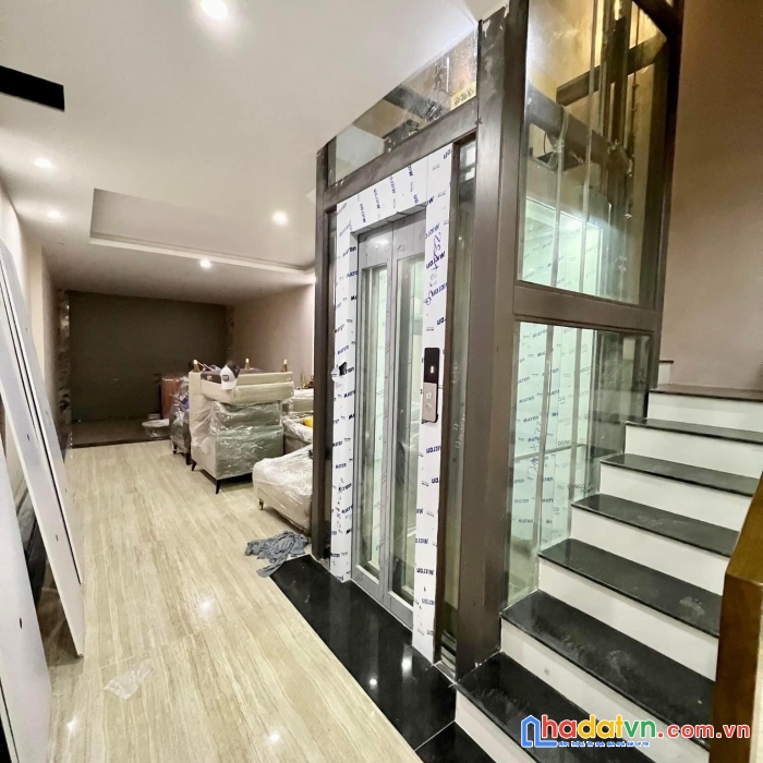 Bán nhà kđt văn phú 90m2 5t chỉ hơn 13tỷ thang máy kinh doanh ô tô.