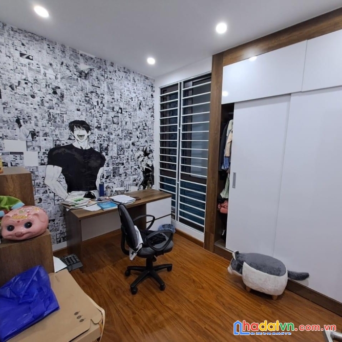 Nhà khu bệnh viện bạch mai, ở luôn, hiện đại, tặng full nội thất, 300m ra viện