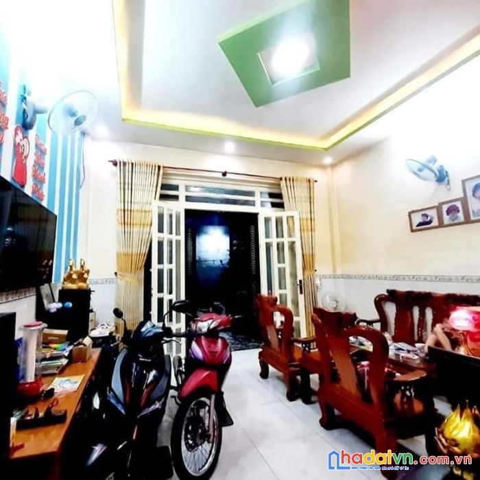 Bán nhà tỉnh lộ 10,bình trị đông b, bình tân, 2 tầng, 75m2hem xe hoi, chỉ nhỉnh 4 tỷ,