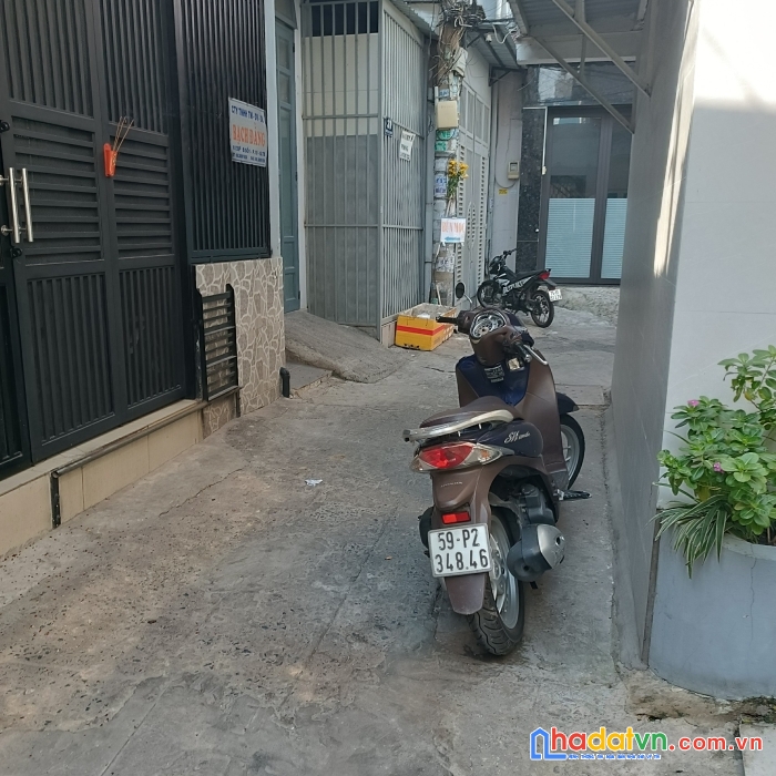 Bán nhà p10 tân bình, khu ni sư huỳnh liên – hồng lạc, nhà cấp 4, 40m2, ngang khủng 5m, vị trí
