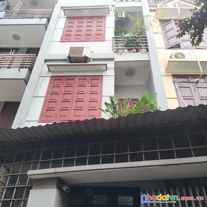 Nhà phố đại từ-hoàng mai dân xây dt 61m2 x4t,ở luôn,ngõ oto,nhỉnh 6 tỷ