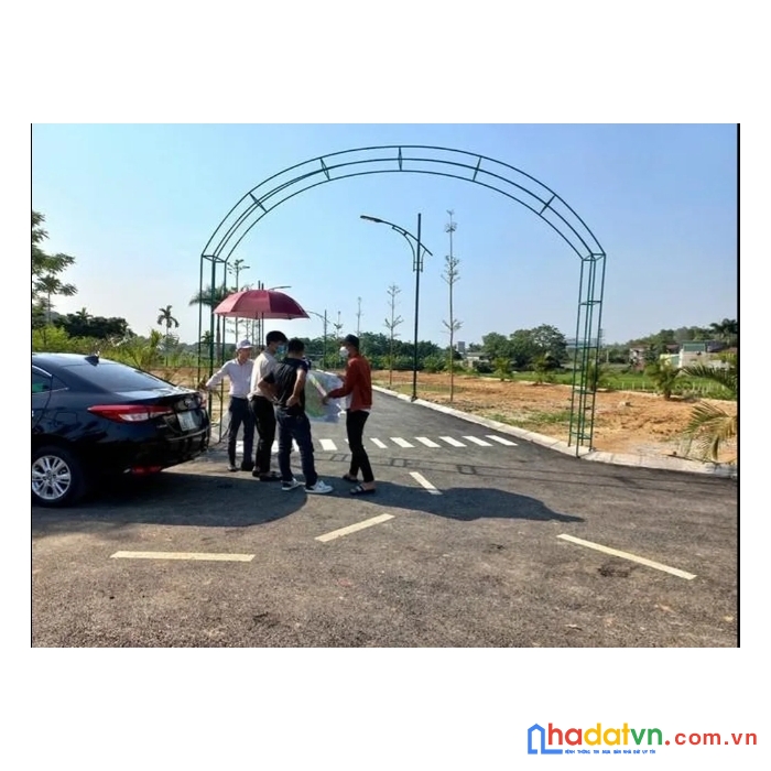 Cần bán gấp 60m2 chỉ nhình 20tr/m2 đường đại lộ thăng long khu vực láng hòa lạc