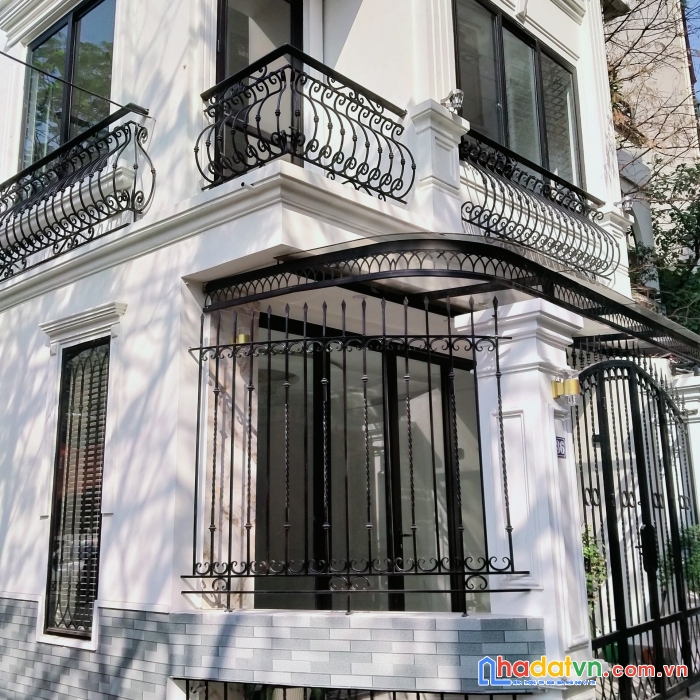 Bán nhà nguyễn văn cừ -kinh doanh lô góc -ô tô 65m, giá 11.2 tỷ