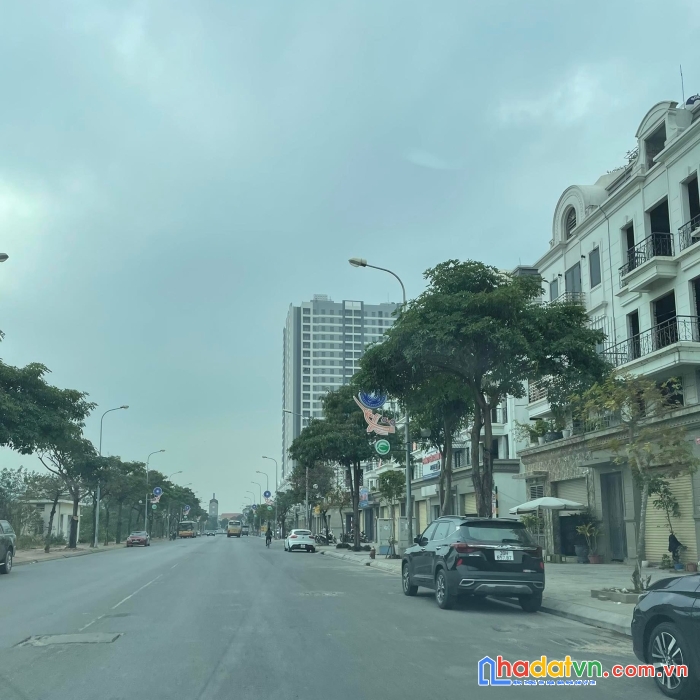 Cho thuê nhà phố shop hải  trâu quỳ –đường thuận an 30m, hoàn thiện 4t.0982852808