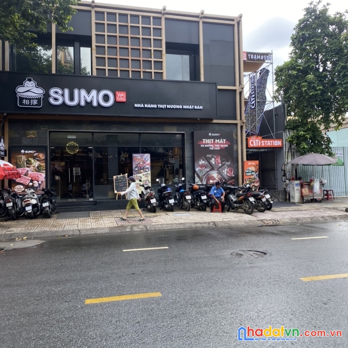 Cần bán căn biệt thự ngay mt cao thắng khu kd sầm uất nhất nhì quận 3.