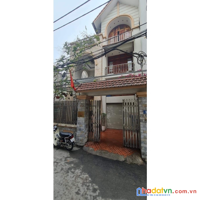 9.2 tỷ 103m,bán nhà phương canh, 3 tầng, gara ô tô, giá cực rẻ, 1 nhà ra mặt phố