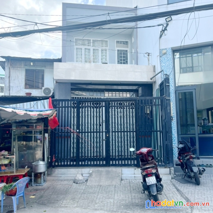 Cho thuê nhà nguyên căn mặt tiền ba đình p10q8 14 triệu/tháng