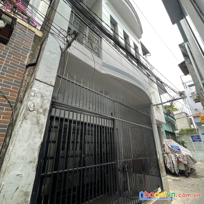 Bán nhà 2 tầng giá tốt sát mt gần ngã tư nguyễn thị thập quận 7. dt 4x12. nhỉnh 3 tỷ. shr-btct