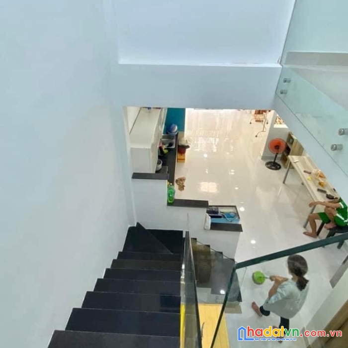 Bán gấp hxh thoại ngọc hầu dtsd 120m2 chỉ 4ty5