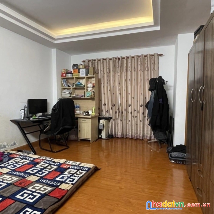 Mặt ngõ hồ ba mẫu, đống đa, kinh doanh, ô tô 10m, xây gia đình, ở ngay, chỉ 3.29 tỷ