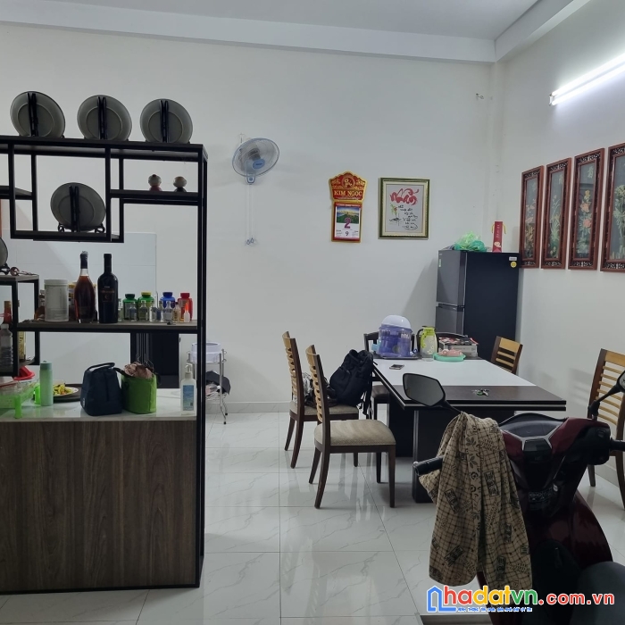 Nhà gò dầu cạnh aeon mall - hxh - 3 tầng - 4pn - 57m2 - nhỉnh 5 tỷ
