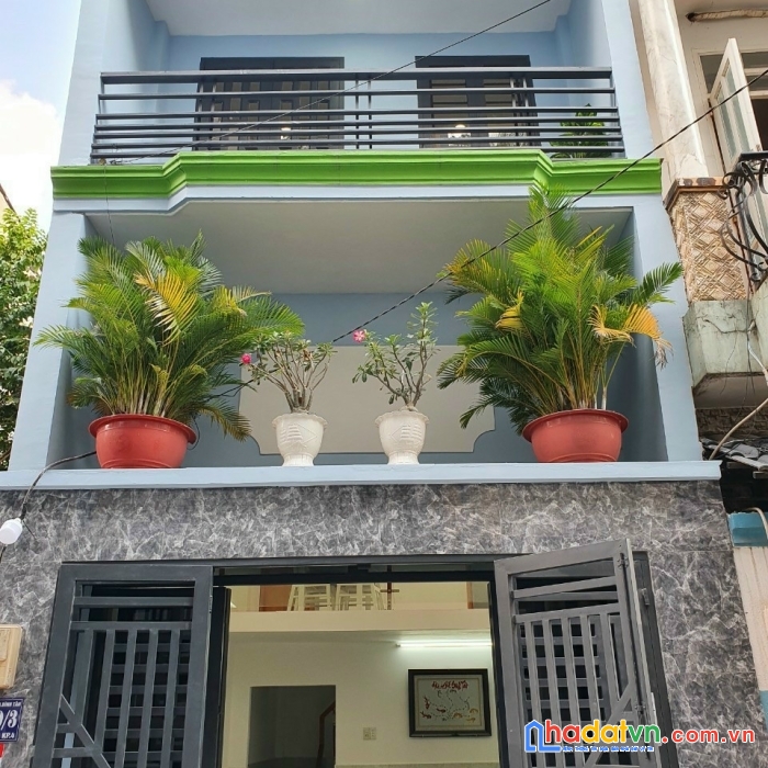 Nhà bình tân 1 trệt 2 lầu có gác lửng 45m2 giá chỉ nhỉnh 3 tỷ