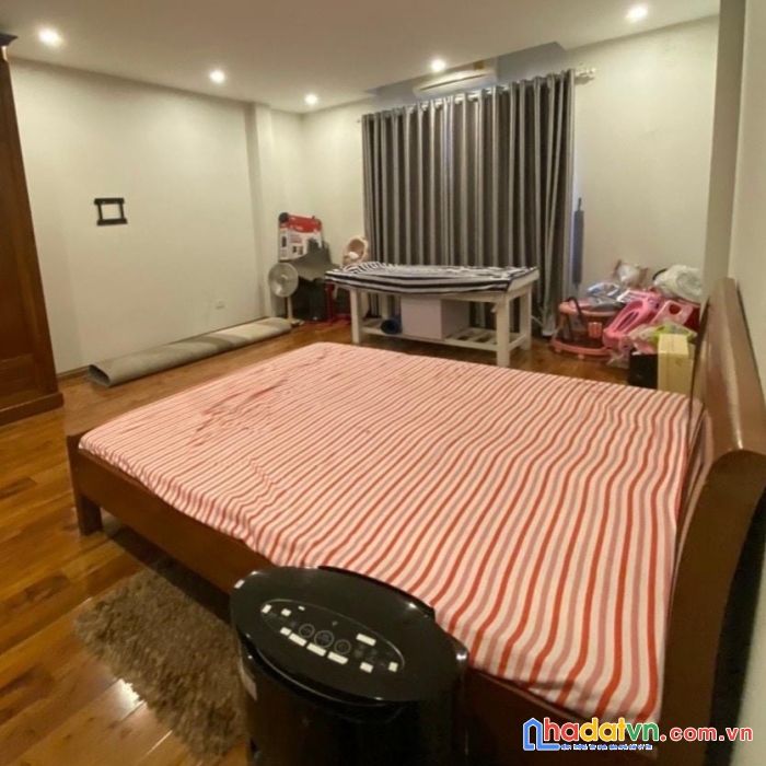 Lõi đống đa, nhà đẹp, xây gia đình, ở luôn, trước nhà 3m, chỉ 4.85 tỷ